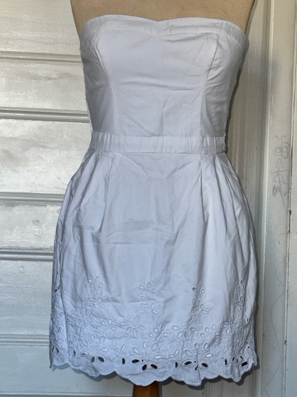 Hollister Strapless White Eyelet Cotton white Dress size L